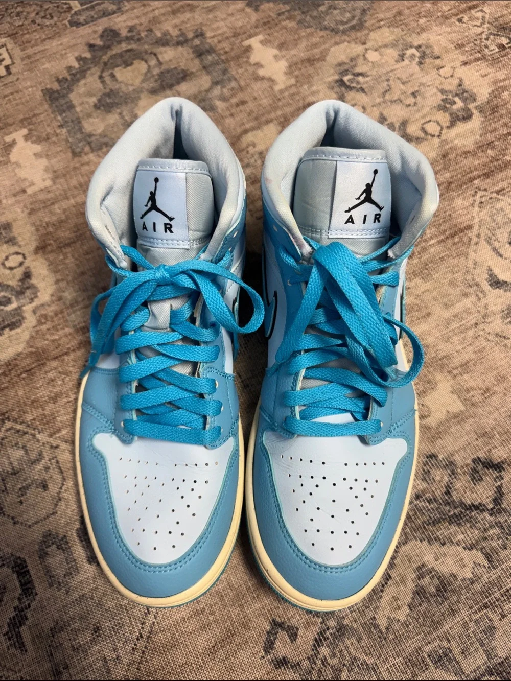 Nike Air Jordan 1 Mid Men's Sneakers - Light Blue/Turquoise